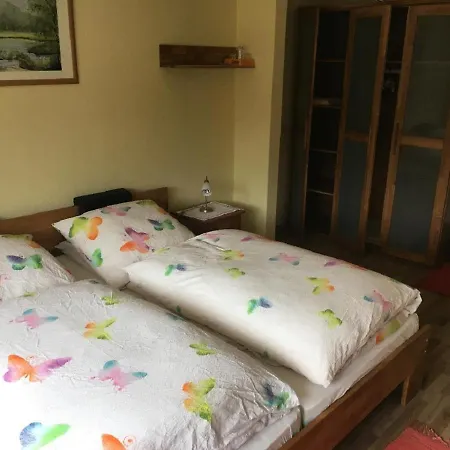 Affittacamere Gaestehaus Erna Meier *