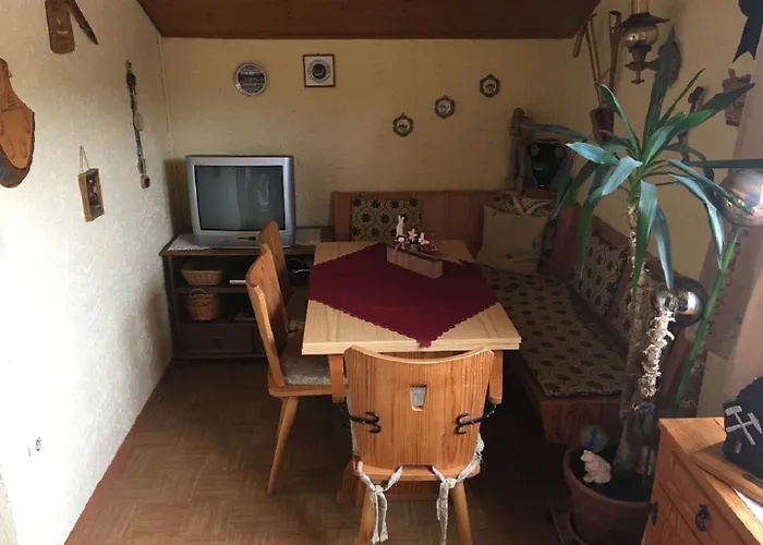 Gasthuis Gaestehaus Erna Meier *
